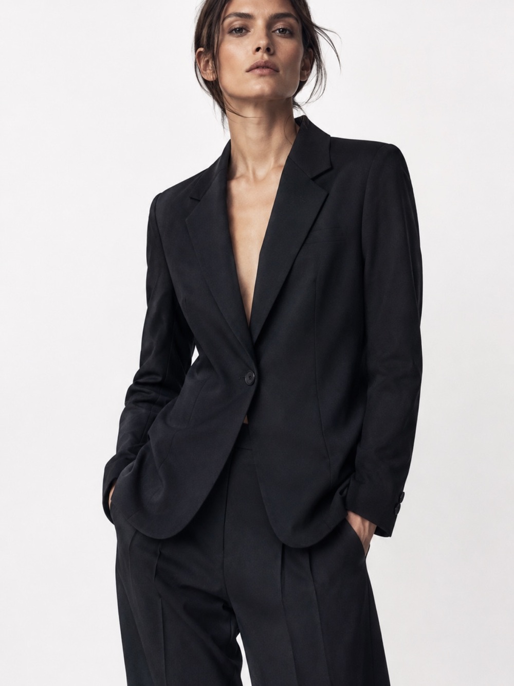 100% wool 90s Made in Italy Donna Karan Black Single-Button Tailored Blazer 4
